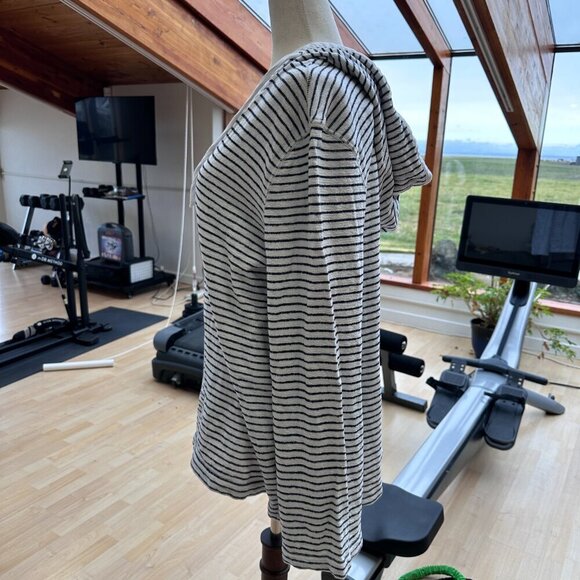 Tommy Bahama Striped Pullover Hoodie M Medium (Runs Large) - Picture 5 of 8